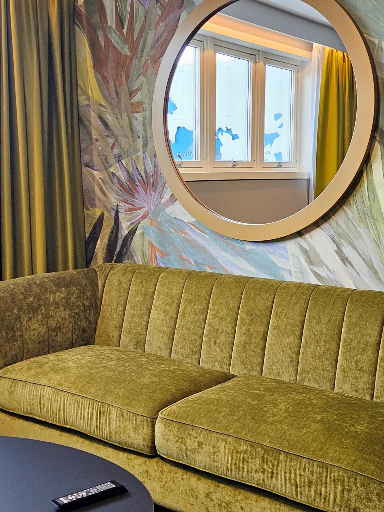 Thon Hotel Lofoten Svolvaer Exterior photo